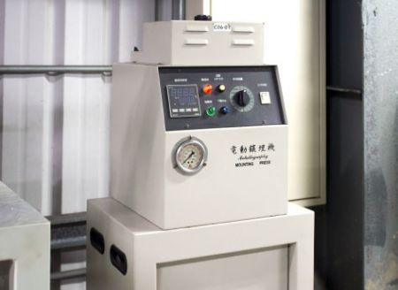 Mounting Press