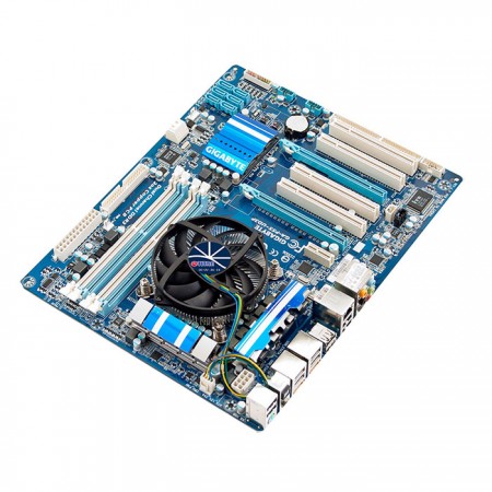 Compatible con Intel LGA 1155 / 1156 / 1150 / 1200.