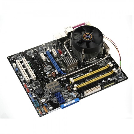 متوافق مع منصة Intel LGA 755. DC-775L925B/RPW: وحدة تحكم PWM ذكية لأداء متوازن ممتاز بين الضوضاء والتبريد.
