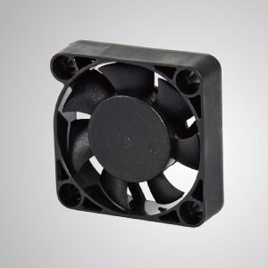 Ventilateur de refroidissement CC de la série 40mm x 40mm x 10mm