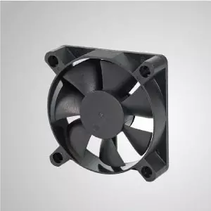 DC-koelventilator met 60 mm x 60 mm x 15 mm serie