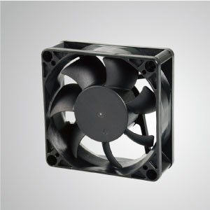 70mm x 70mm x 25mm Serisi DC Soğutma Fanı - TITAN- 70mm x 70mm x 25mm fanlı DC Soğutma Fanı, kullanıcının ihtiyaçlarına yönelik çok yönlü tipler sunar.