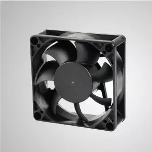 DC-Kühlventilator mit 70 mm x 70 mm x 25 mm Serie - TITAN- DC-Kühlventilator mit 70 mm x 70 mm x 25 mm Lüfter, bietet vielseitige Typen für den Benutzerbedarf.