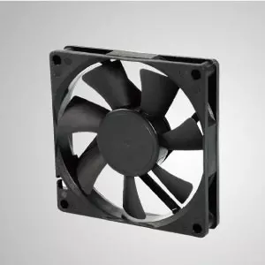 DC-koelventilator met 80 mm x 80 mm x 15 mm serie