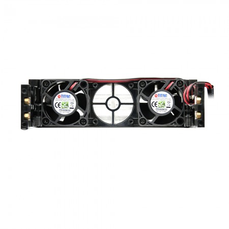 Doté de deux ventilateurs de refroidissement silencieux de 40 mm intégrés, le refroidisseur de disque dur peut réduire la température du disque dur et maintenir la stabilité et la fiabilité du système.