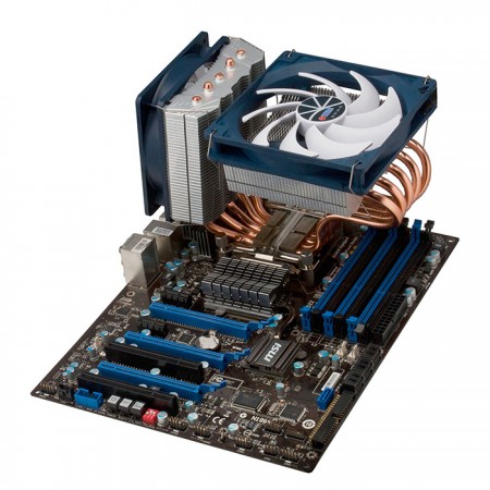 Compatible con la plataforma Intel LGA y AMD.