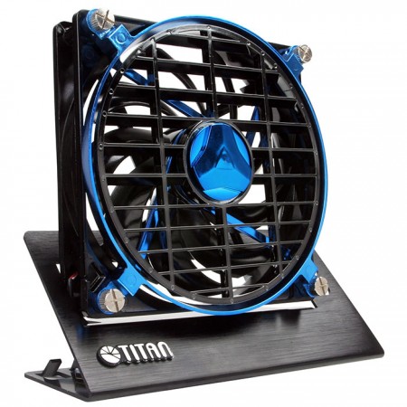 Ventilador silencioso profesional para un flujo de aire más fuerte. Equipado con un ventilador de refrigeración profesional silencioso de 140 mm para ofrecer un flujo de aire más fuerte. Te permite estar fresco y en silencio.