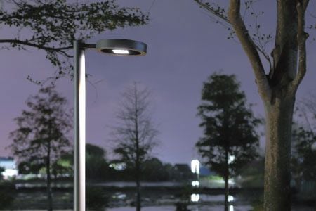مصباح حديقة عالي بتقنية LED - مصباح مسار عالي للحدائق بتقنية LED ومصباح عمودي