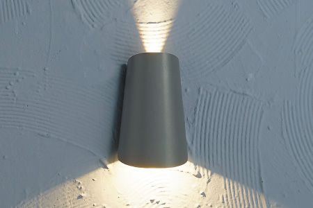 Luz de Pared LED Exterior en Forma de Cono – IP66 | 11W | 3000K Blanco Cálido | DANCELiGHT® - Luz de Pared LED Exterior en Forma de Cono – IP66| 11W | 3000K Blanco Cálido | DANCELiGHT®