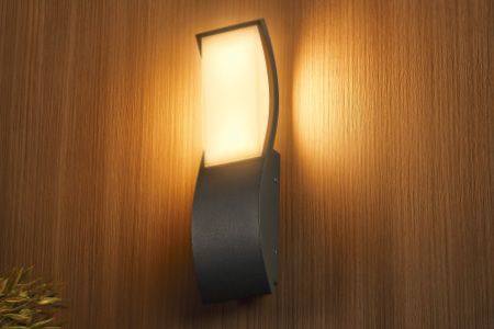 Luz de pared LED para exteriores – IP66 | Diseño curvado | 3W | 3000K Blanco cálido | DANCELiGHT® - Luz de pared LED para exteriores – IP66 | Diseño curvado | 3W | 3000K Blanco cálido | DANCELiGHT®