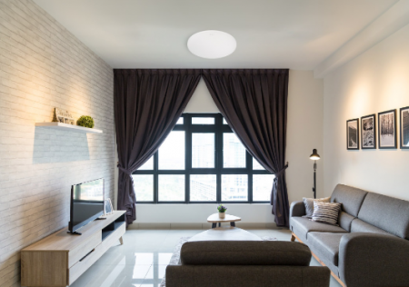 Small Living Rooms (2–4 pings): For small spaces, choose a ceiling light with 2000–3000 lumens and 30 watts. This configuration provides sufficient, even lighting to create a cozy and pleasant atmosphere without being too harsh or too dim.