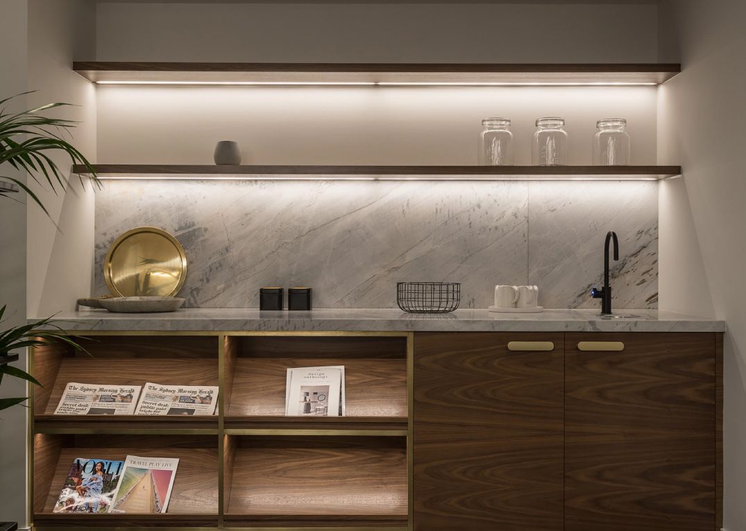 1. الجاذبية الجمالية والمرونة