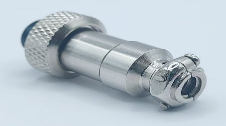 Conector Aéreo Impermeable GX12 (Vista trasera)
