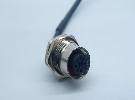 JST 2.0*4P VERS M12 4F X Code L=250mm (Vue de droite)