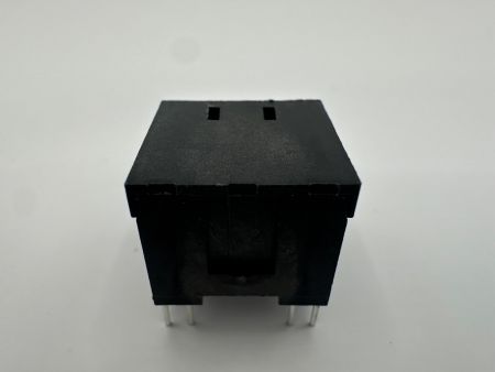 LED-fähiger kompakter RJ45-Anschluss für die Integration von Smart Metern (Rückansicht)