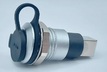 Connettore metallico USB 3.0 a tipo B con bloccaggio a vite posteriore (vista laterale)