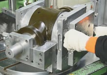 فرآیند ریخته گری سرمایه گذاری مرحله 4 - گرفتن الگوی موم