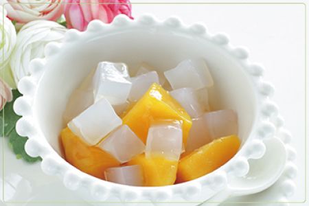 เจลลี่มะพร้าวกระป๋องในน้ำเชื่อม - Coco Gel หรือที่เรียกว่า Nata De Coco
