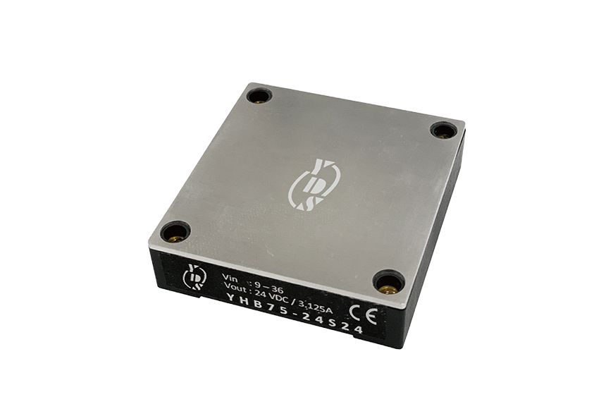 Half-Brick Package 75W DC-DC Converter