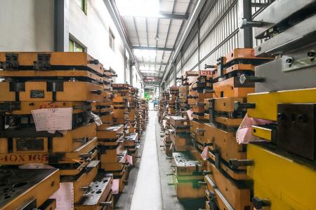 Moulds Warehouse