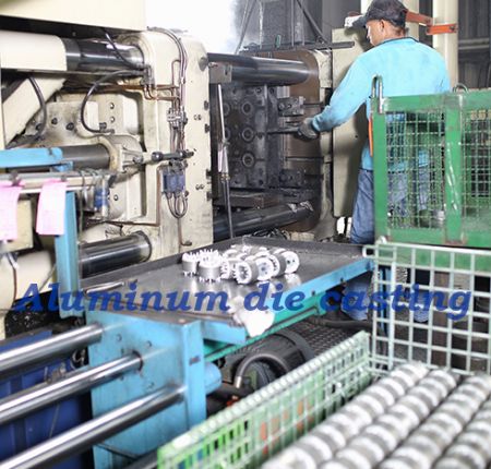 110x65 mm Stator-Rotor-Lamellen für Vierpol-Motor. - Wir bieten reines Aluminium und Aluminiumlegierung Druckguss an. 110x65 mm Stator-Rotor-Lamellen für Vierpol-Motor. - Wir bieten reines Aluminium und Aluminiumlegierung Druckguss an.