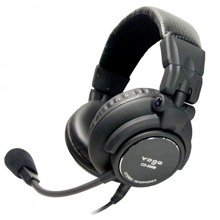Over-the-ear stereo headset with a dynamic boom microphone and closed-back design