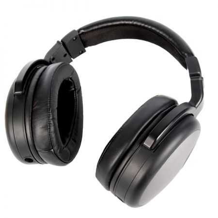 Tai nghe Hi-Res với đệm nhớ và băng đầu mềm