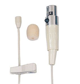 Micrófono no visual de color piel con conector mini XLR. - Micrófono de pinza con conector mini XLR.