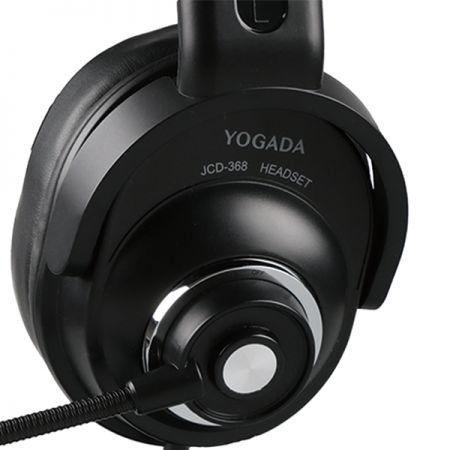 توفر وسائد الأذن من رغوة الذاكرة الناعمة تجربة ارتداء عالية الجودة.