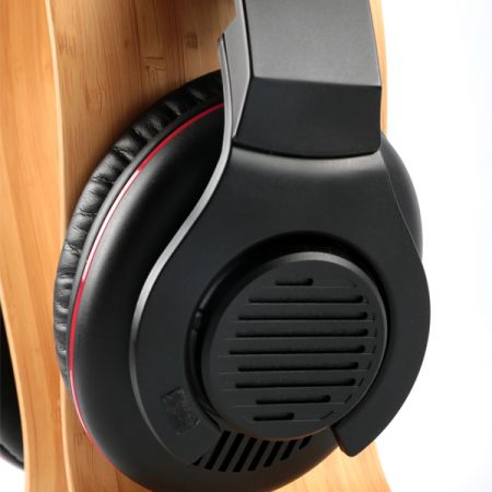 Comfortable Open-Back Studio Headphone with Adjustable Fit and Detachable Cable.