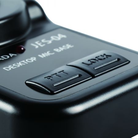 配備 PTT(按鍵通話)與鎖定功能按鍵的電容式麥克風支架,提供穩定可靠的操作控制