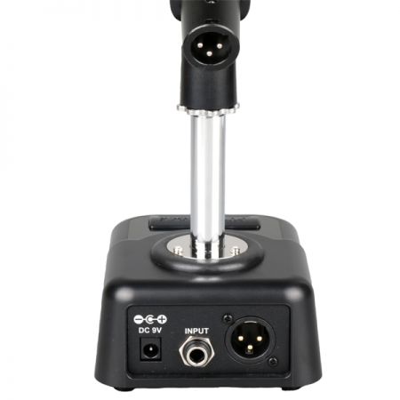 底座背面外觀,配有 DC 9V 接口與 2 個額外輸出端口