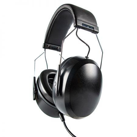 Nuevos auriculares de aislamiento.