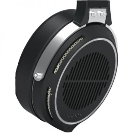 平面磁性耳機耳罩採鋁製精密加工,堅固耐用並呈現高質感外觀