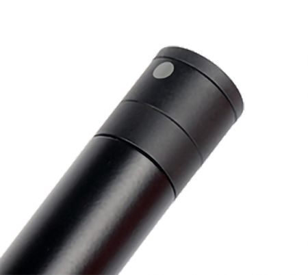 The omnidirectional microphone captures sound evenly from all directions, making it suitable for a wide range of measurement applications where thorough audio analysis from all angles is essential for accuracy.
