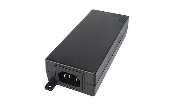 PoE Injector 2.5G 802.3at 221P