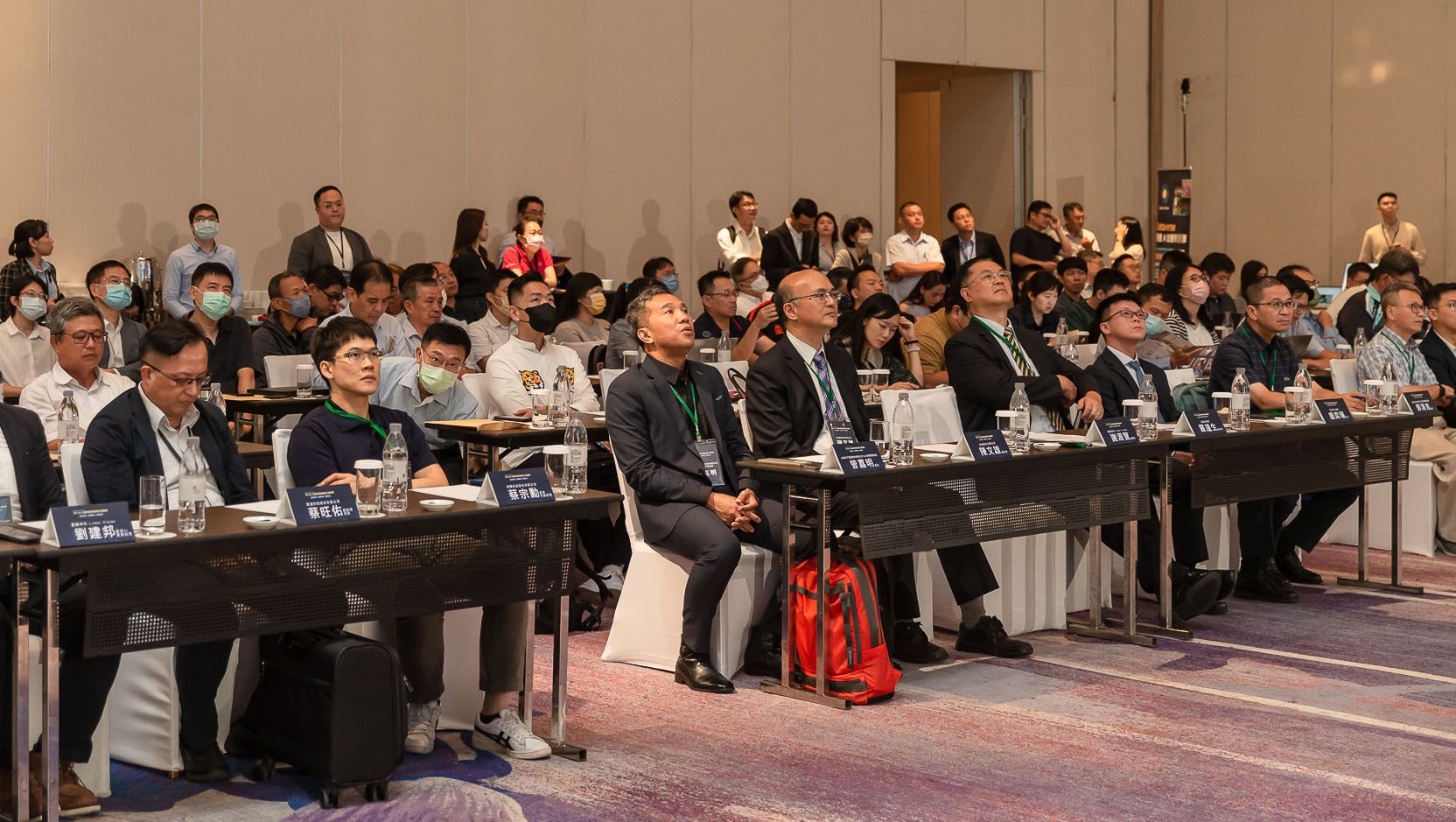 「5G AIoT智慧工廠論壇暨新創交流會」吸引近200位業界先進參與觀摩