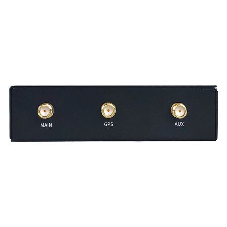 Industrial 4G Router with Cellular Antennas M331