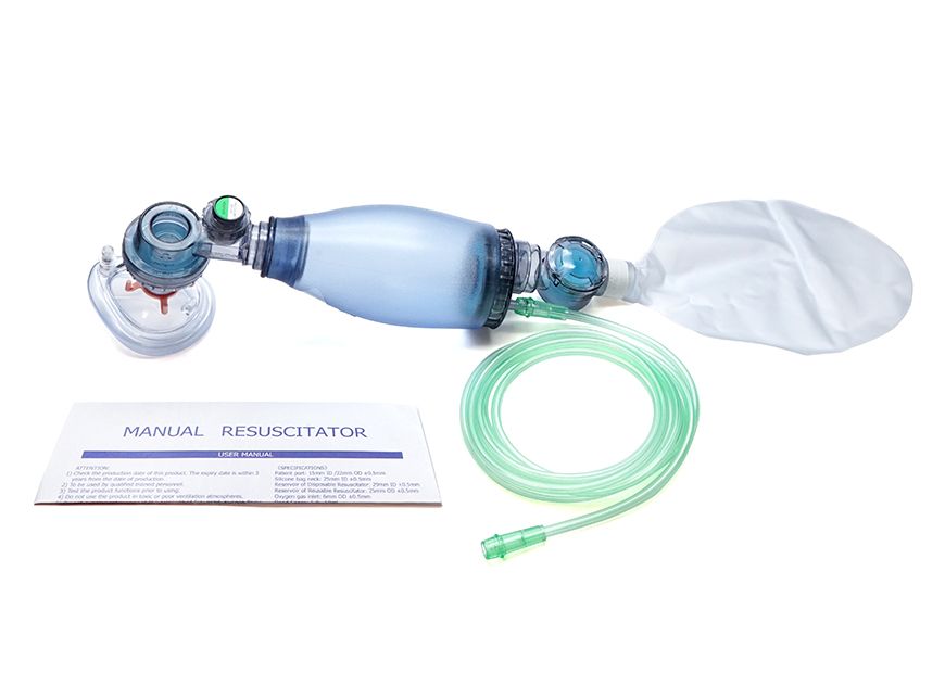 Een set van een wegwerp handmatige reanimator BVM voor zuigelingen.