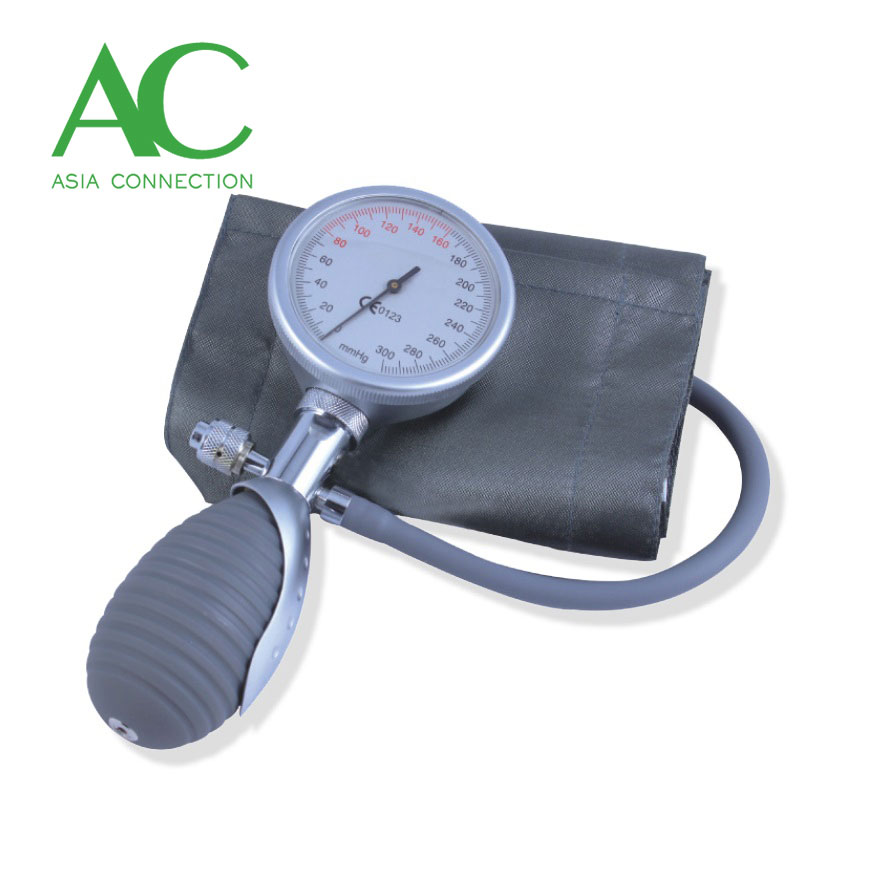 Sphygmomanomètre manuel de type palmier, Fabricant de masques et de  visières CPR enregistrés par la FDA et certifiés ISO