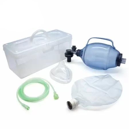 Un ensemble de réanimateur manuel jetable pour adultes BVM avec poignée comprend un masque, une valve patient, un sac de réanimation, un sac réservoir et un tuyau d'oxygène.