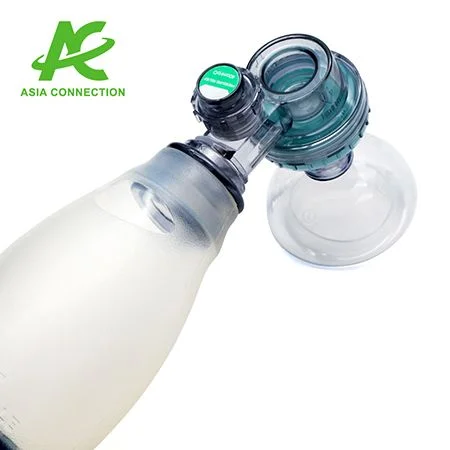 تأتي حقيبة BVM مع قناع ناعم يضمن إحكامًا فعالًا وآمنًا على وجه المريض.