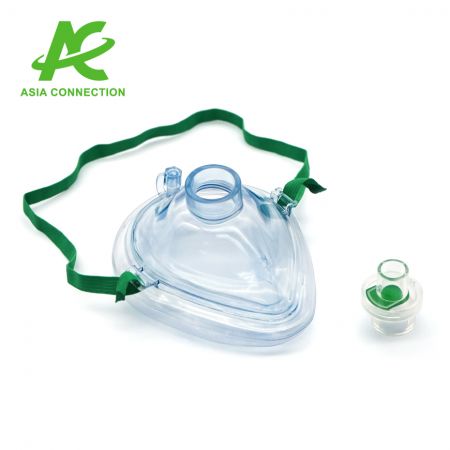 La maschera trasparente e incolore è chiaramente utile per soccorrere e monitorare la situazione del paziente.