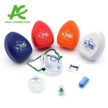 Uma máscara para adultos, uma máscara para bebês, uma válvula unidirecional e um manual de instruções podem ser colocados em um estojo de plástico rígido.