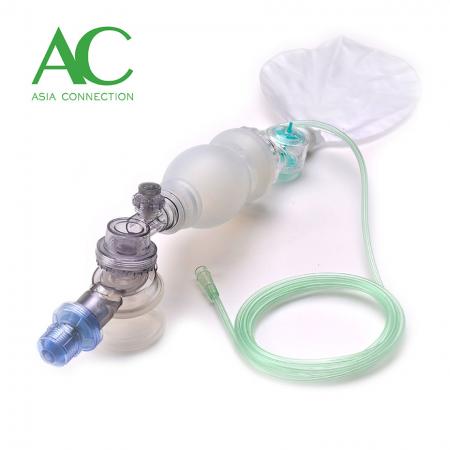 Dětský sterilizovatelný manuální resuscitátor z křemíkového gelu s PEEP ventilem