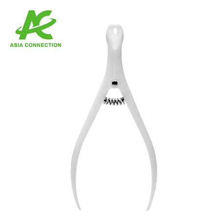 Disposable Nasal Speculum front view.