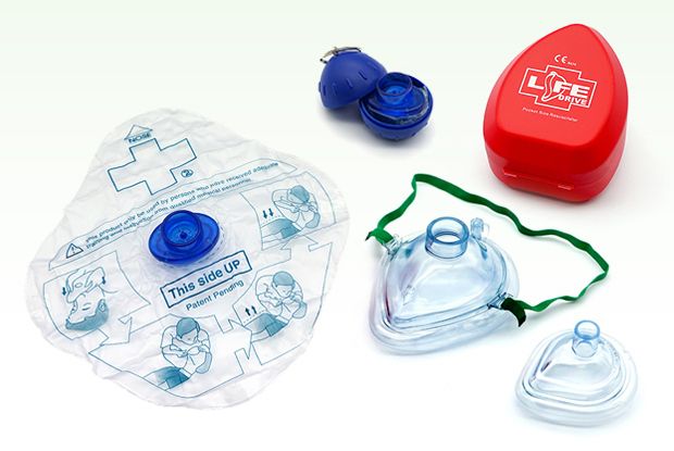 Maska na umělé dýchání a obličejový štít pro CPR