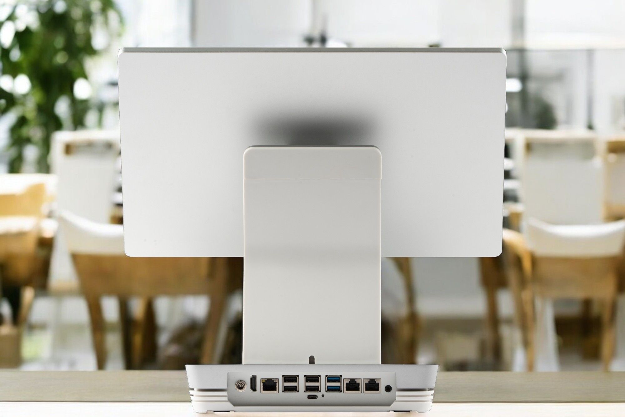 Kraftfull prestanda och fullständig I/O-anslutning