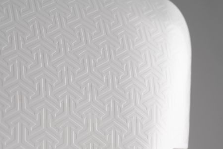 Den fint utformade baksidan framhäver POS-terminalens exceptionella kvalitet.