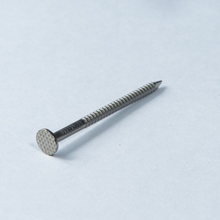 Růžová hlava - Hřebík s růžovou hlavou a špičkou